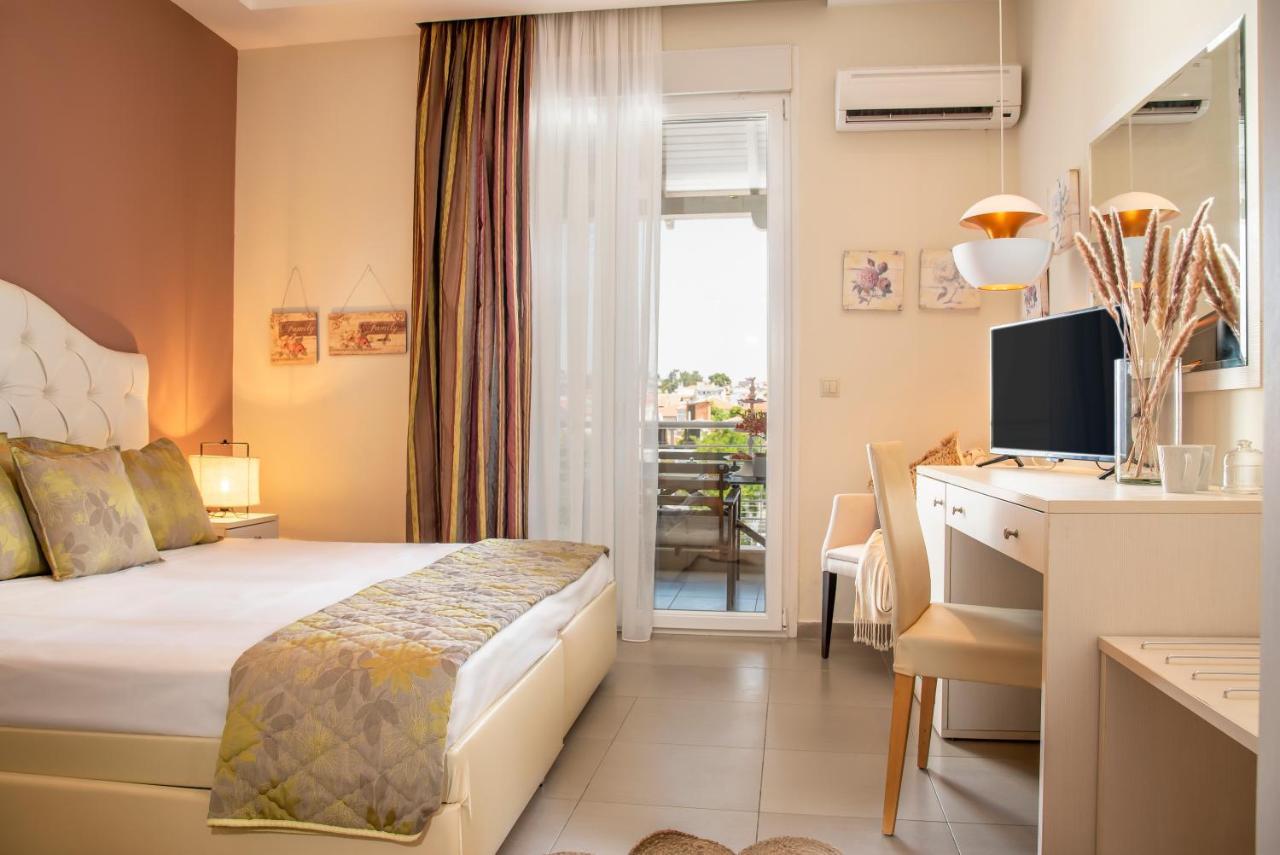 Aqua Mare Hotel Nea Kallikrateia 외부 사진